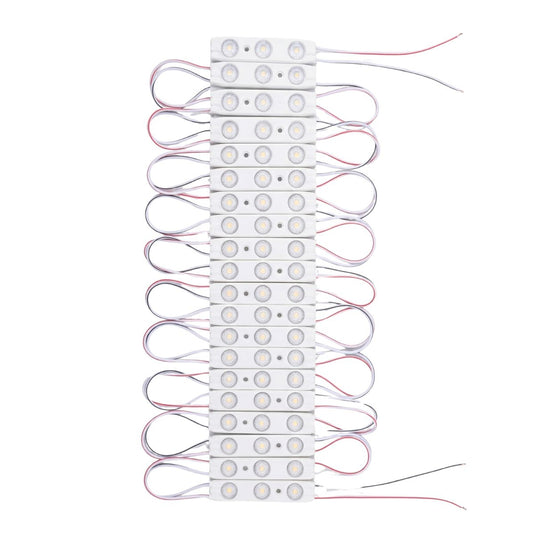 Several triple LED modules in a chain