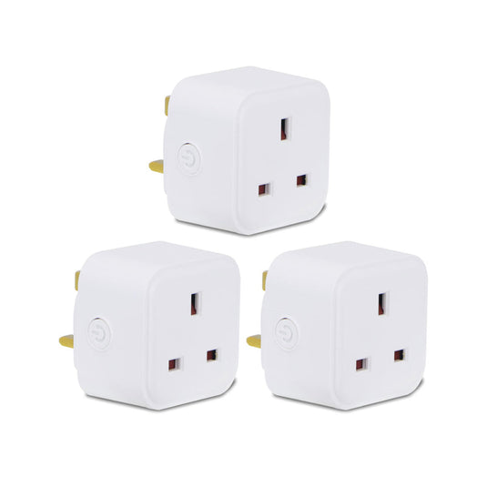 Pack of three white smart plugs