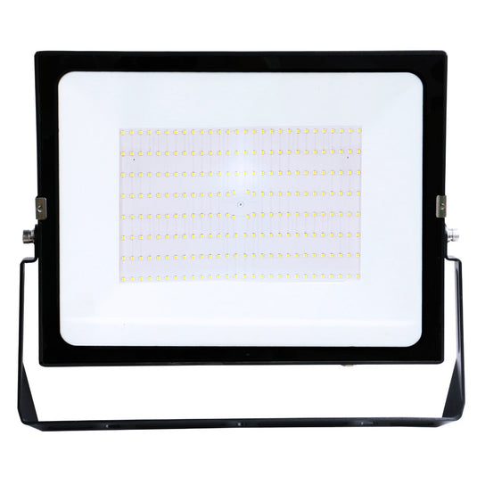 200w LED floodlight in black