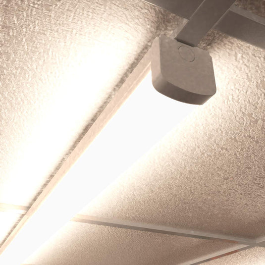 Sensor batten giving natural white light