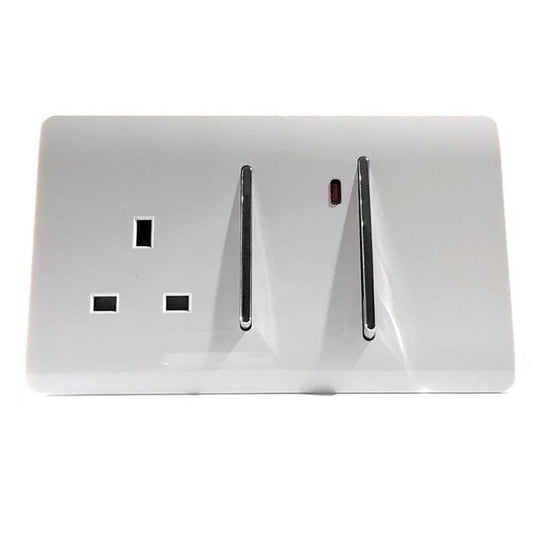 Cooker control unit with a white faceplate