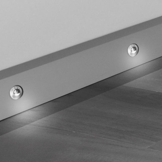 mounted eyelid plinth lights